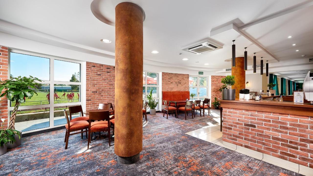 Hotel Anton By Dns Pruszków Dış mekan fotoğraf